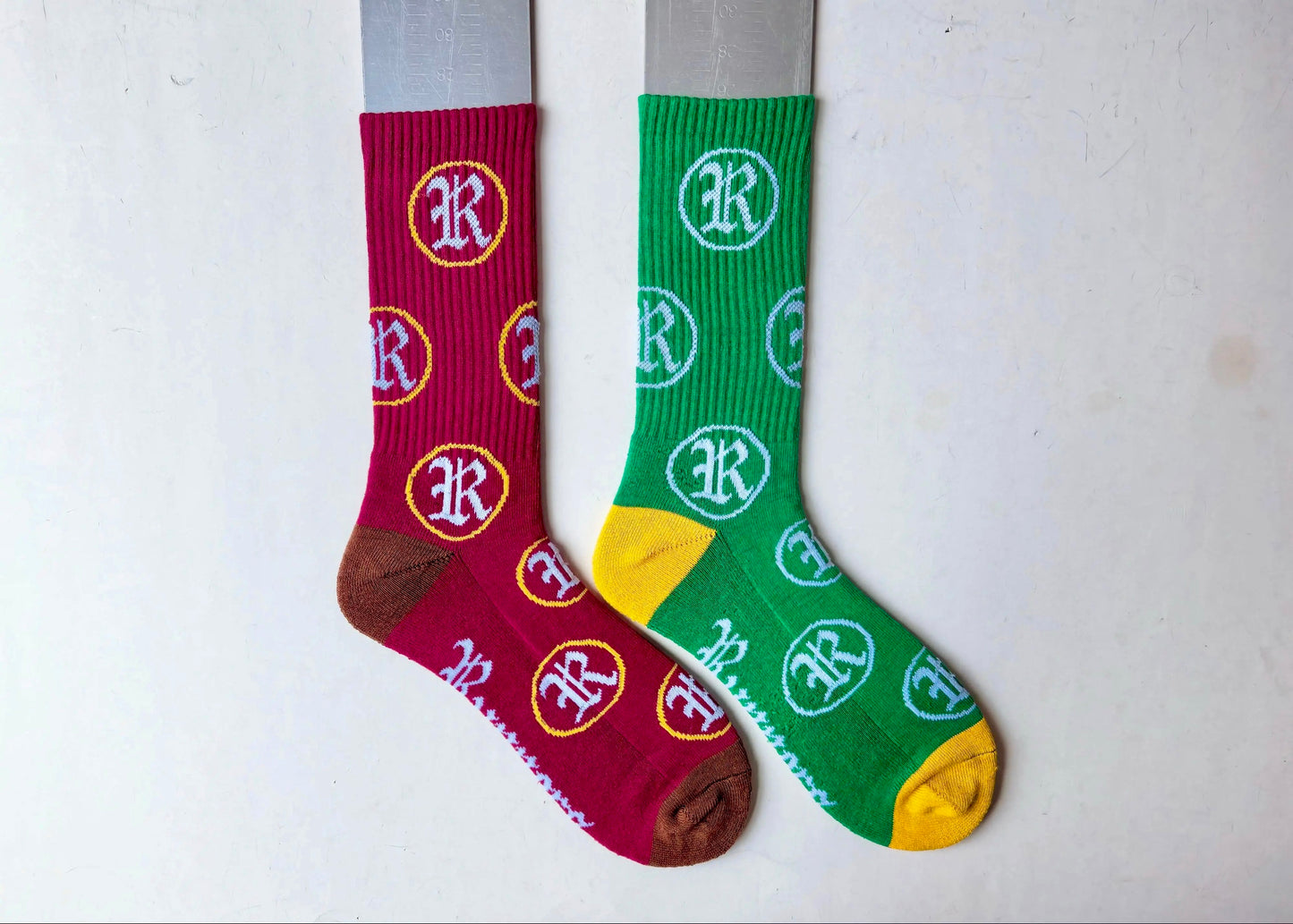 RUNNERS ORIGINAL LOGO SOCKS